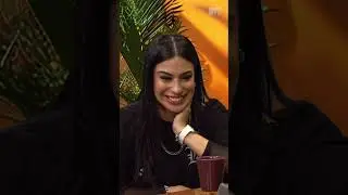 Carolzinha furacão no #SalaDaDiretoria