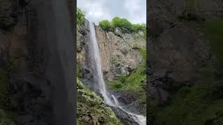 Laton Waterfall is the highest waterfall in Iran, located on the edge of the Lord of the Rings😨👿