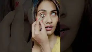 Liner eye makeup 😱 dangerous #makeup #eyeliner #hack #shorts #ytshorts #trending #viral #makeuphacks