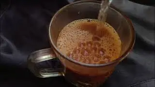 Satisfying coffee pouring