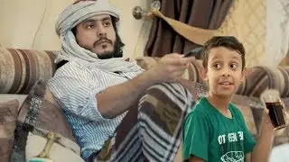 ابن العم ناجي ياكل قدامه في رمضان 👊🤣