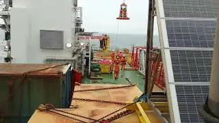 Offshore life - crain opperations