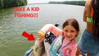 Summer CRAPPIE Fishing With My WIFE and KIDS! AWESOME DAY!! (Catch & Cook)