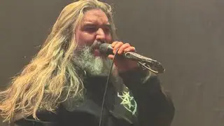 SUICIDE SILENCE - You Only Live Once & No Pity for a Coward | live in Berlin [CORE COMMUNITY ON TOUR