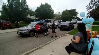 Surprised my girlfriend with a drive-thru baby shower