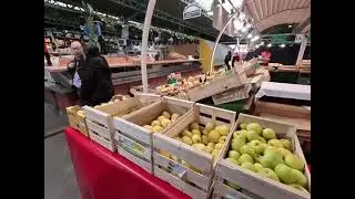 The Oldest Food Market in Paris - March&eacute; Couvert des Enfants Rouges