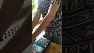 m0rj - flat techno