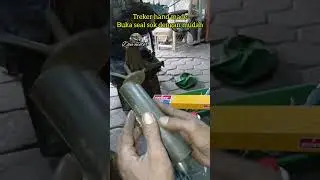 opening the shock absorber seal #tutorial #motorcycle workshop