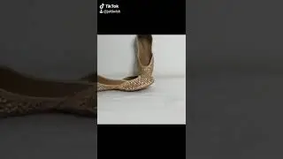 Designer punjabi juttis online
