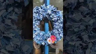 denim and felt rag wreath #ragwreath #upcycling #reuse #ecowreath #nowaste