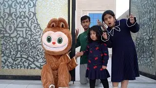 ليلى و لجين يساعدون لابوبو !