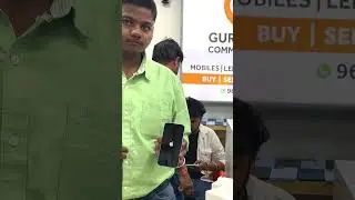 iPhone Ke Saath itne Saare Gifts 🤩🤑 #gurukripacommunication #bareilly #iphone