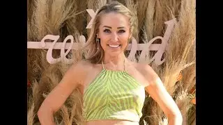 Selling Sunset's Mary Fitzgerald Shares Go-To Beauty Products - E! Online