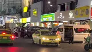 Finding Vegetarian Indian Food in Bangkok,  Pratunam Market, Thailand