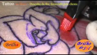Art Brilho Ink Tattoo -  Rosa no Braço