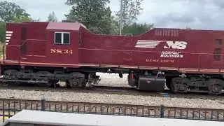 NS 9666 leads 905 with NS 34 Geometry unit, Spartanburg, SC