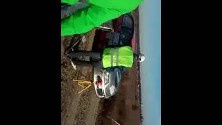 Это гонки. И вино там пил по усам стекло а в рот не попало