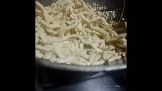 Makar Sankranti Mein laddu Bundi ka sev ka