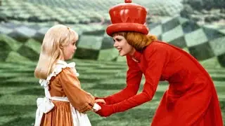 Alice in Wonderland (1985) &mdash; CBS TV adaption [2K]