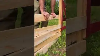 Easy fence in under 10 minutes! Do it at home