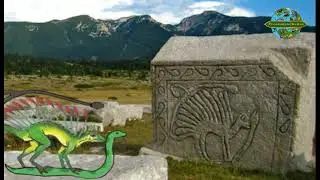 This Animals on the Bosnian stećak is a Longisquama ?