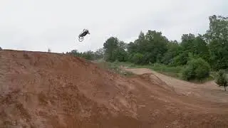 1 Minute of Raw Riding from Loosefest XL