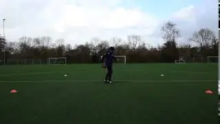 Freestyle Voetbal leren - 'Lowers | Heel juggles' door Joshua Agteres