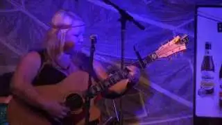 Chontia and Parris Band Live @ Cloud Studios 2014.  -  