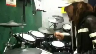 Joel Piper messing around at guitar center