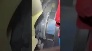 💨🔧⚠️ Failed Engine Fan Clutch &ndash; A Common Semi-Truck Issue! 🛠️💨