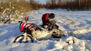 ADV Santa is in his way to the kids, but the bike desided to have a rest.#shorts