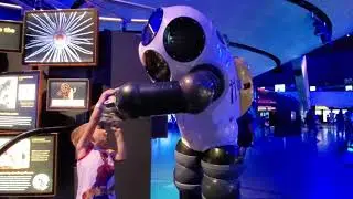 David at Phillip & Patricia Frost Museum of Science! Давид в музее науки Patricia and Phillip Frost!