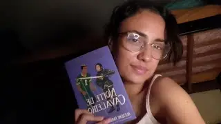 Uma boa madrugada lendo livro | Heloisa vitoria 