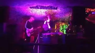 Luno Nov 16 @ Suki10c - Mannekin