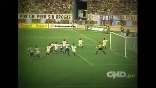 Golazo de Henry Quinteros Universitario 2 4 Alianza Lima 2003