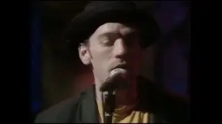 R.E.M. - Losing My Religion (Acoustic - The Late Show BBC UK)