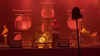 VETUSTA MORLA - La Sábana De Mis Fantasmas + ¡Ay, Madrid! (Live Icónica Fest Sevilla 2024)