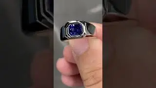 Flawless 2.9 ct Royal Blue Ceylon sapphire platinum men&rsquo;s ring