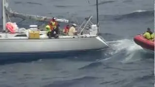 Norwegian Star rescues the Avenir sailboat in the Atlantic Ocean