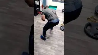 One Arm Cable Row With Sam AbRam 💯 #bodybuilding #strength #trending #backworkout #low