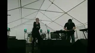 Lola & The Cosmic Getaway play The Problem live at Shop Local