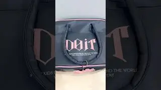 Unboxing Stray Kids 