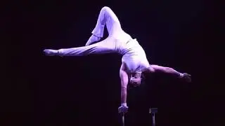 Hire a Circus Artist y11HST_shr-120601 Handstand Showreel