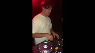 Joe Dove playing track - Dont mess up my day
