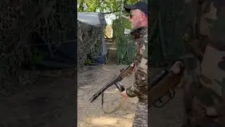 PPSH-41 SUBMACHINE GUN IN ACTION