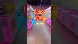 Claw City 📍Katy, Texas #clawmachine #arcade #millenial #thingstodoinhouston