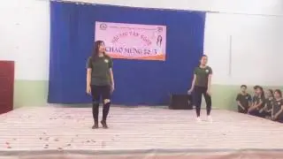 11B1 Trường THPT Phong Điền