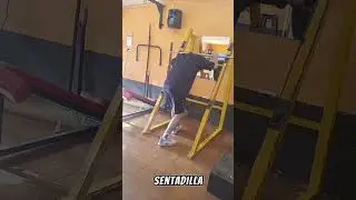 &iquest;C&oacute;mo hacer sentadillas? #fitness #tutorial #entrenamiento #entrenador #motivation #entrenando