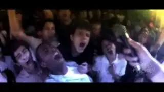 The Gates Are Broken - A Ren&uacute;ncia [Live Video]
