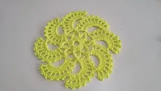 Centrinho de mesa  em  croch&ecirc;, magia solar
